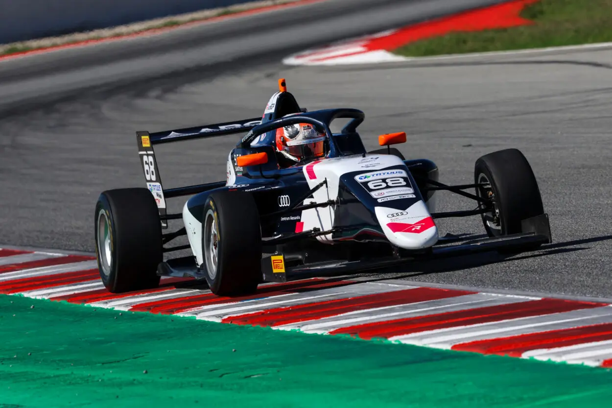 F4 Italia | Catalunya 2025: Nakamura-Berta e Olivieri si spartiscono le qualifiche a Montmelò