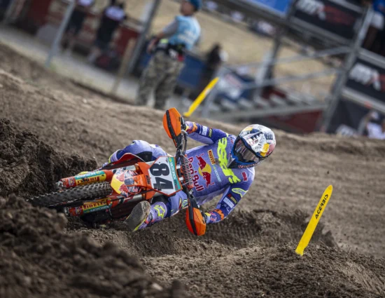 MXGP | GP Turchia 2025: Herlings fa 50 in classe regina, Coenen davanti a Febvre