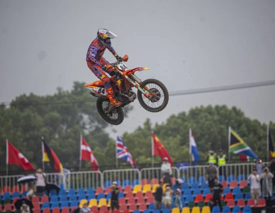 MXGP | GP Cina 2025: nuova doppietta per Herlings, Febvre ad un passo dal traguardo finale