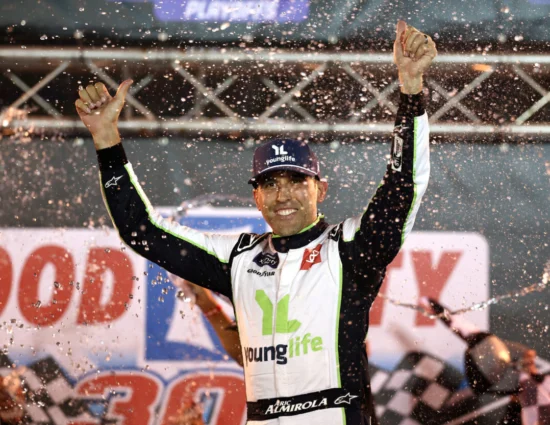 NASCAR | Xfinity Series, Bristol #2 2025: Almirola interrompe la striscia vincente di Zilisch