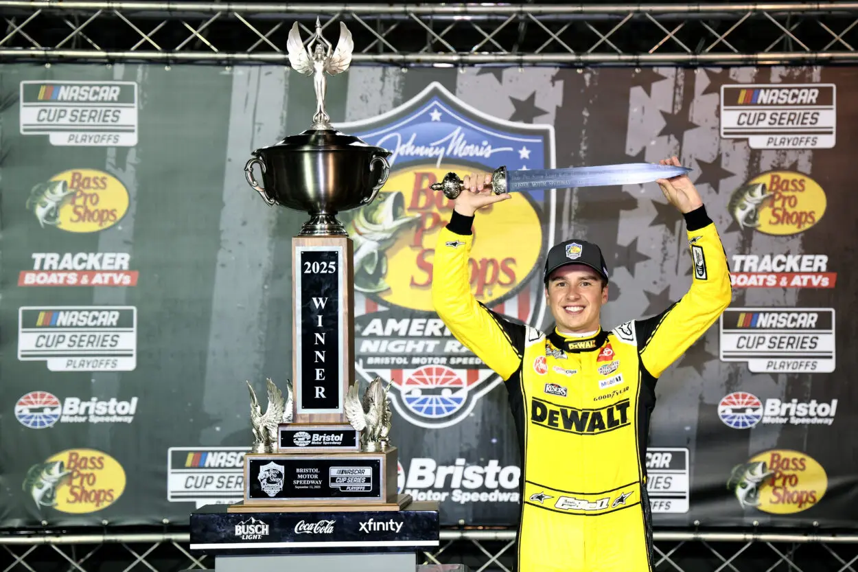 NASCAR | Cup Series, Bristol #2 2025: Bell trionfa battendo anche il degrado delle gomme
