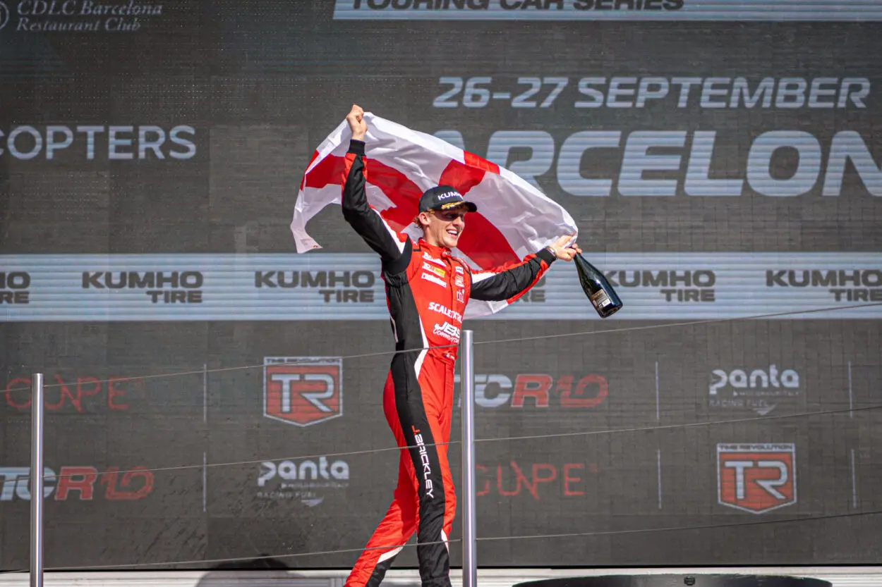 TCR Europe | Barcellona 2025, Brickley: “Una stagione da sogno, non potevo chiedere di più anche se non è stata semplice”