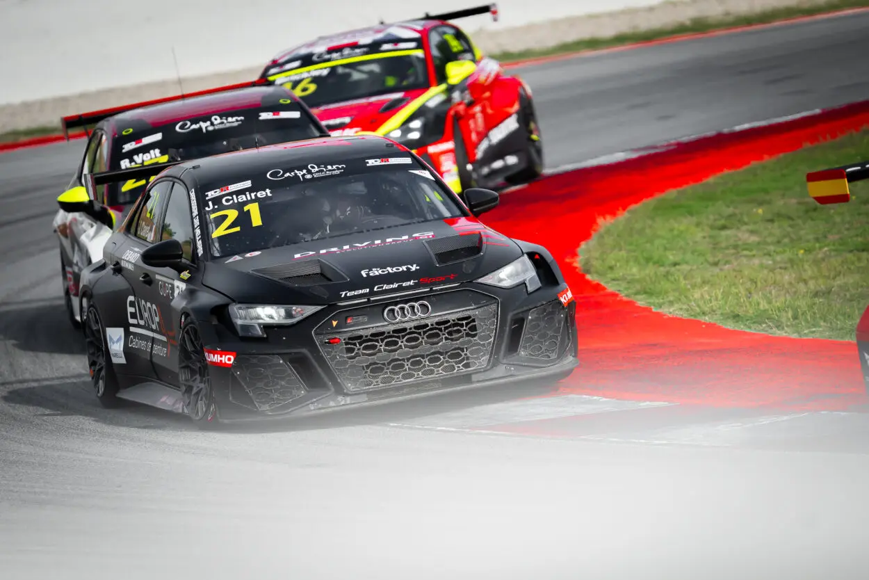 TCR Europe | Barcellona 2025, Jimmy Clairet: “Felice del podio in Gara 1 dopo un periodo davvero difficile. Stagione inimmaginabile, senza test prima del via”