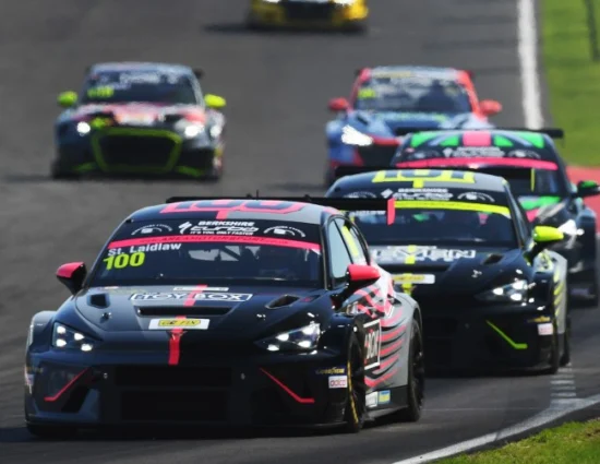 TCR Europe | Sam e Steve Laidlaw parteciperanno all’evento finale di Barcellona