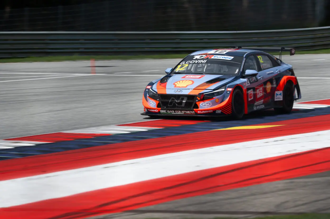 TCR Europe | Red Bull Ring 2025, Covini: “Una grande emozione lottare con i piloti migliori d’Europa e del mondo. L’obiettivo principale era imparare”