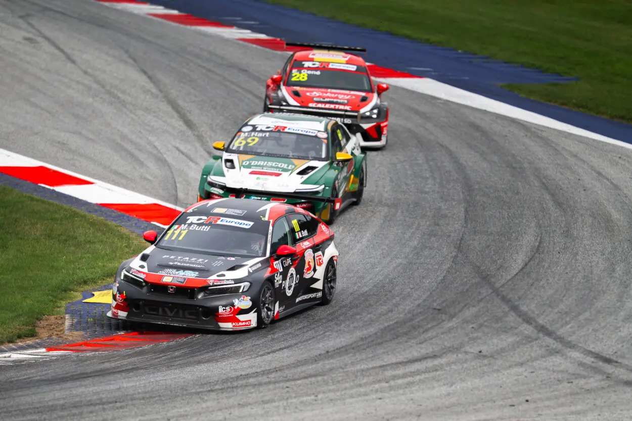TCR Europe | Red Bull Ring 2025, Butti: “Abbiamo mostrato di essere tra i più veloci in pista. Finire le gare è un imperativo essendo in lotta per il titolo”