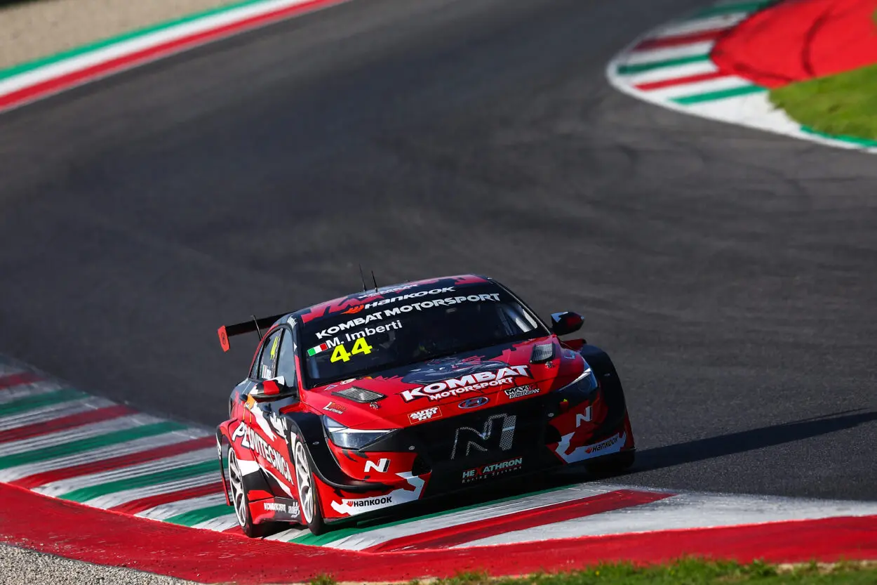 TCR Italy | Mugello 2025, Qualifiche: Michele Imberti ancora il più veloce, per lui prima pole nel sequenziale. Baldan chiude davanti a Taylor