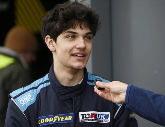TCR UK | Harry Bloor passa a Vannin Motorsport per gli ultimi round, dopo l’incendio nella sede di Power Maxed Racing