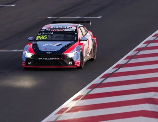 TCR World Tour | Tailem Bend 2025, Qualifiche: Devastante Mikel Azcona, pole per 7 decimi su Michelisz. Buchan 4° primo del TCR Australia