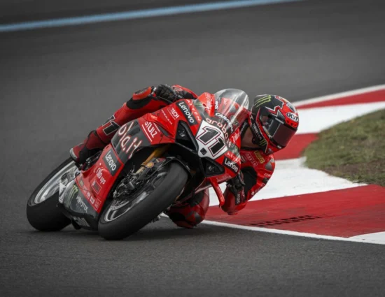 SBK | Round Aragona 2025, FP2: Bulega beffa Razgatlioğlu per un soffio, Locatelli 4°