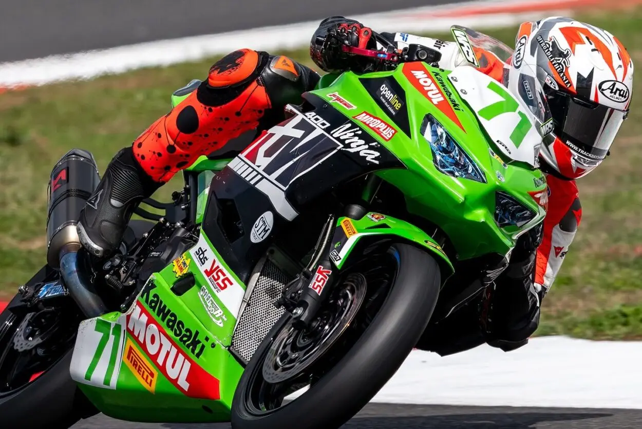 SSP300 | Round Francia 2025, Gara 1: ritorno vincente di Loris Veneman