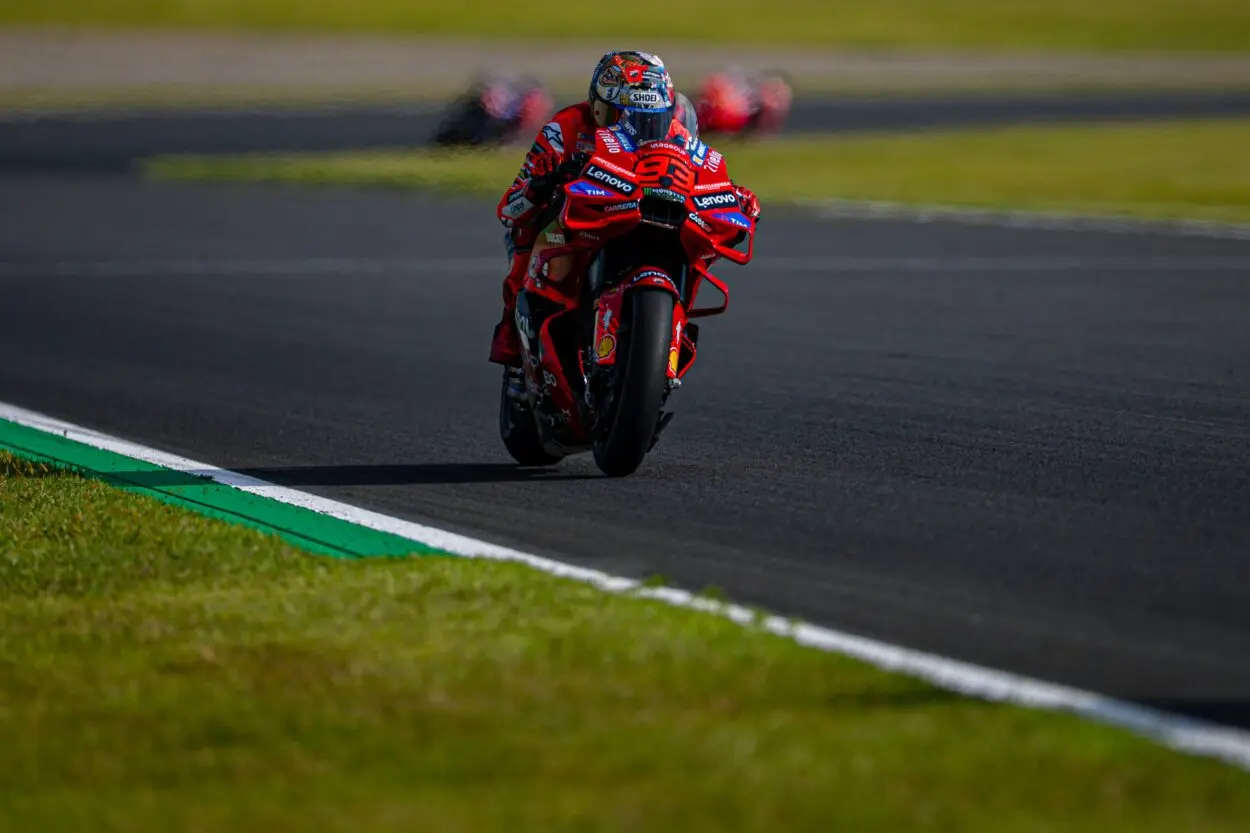 MotoGP | GP Giappone 2025, Warm-up: Marc Márquez comanda nel turno di riscaldamento
