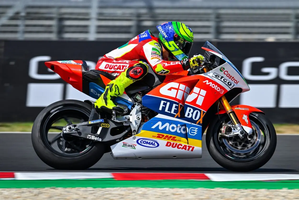 MotoE | GP San Marino 2025, qualifiche: Granado di nuovo in pole, disastro per Casadei e Baldassarri