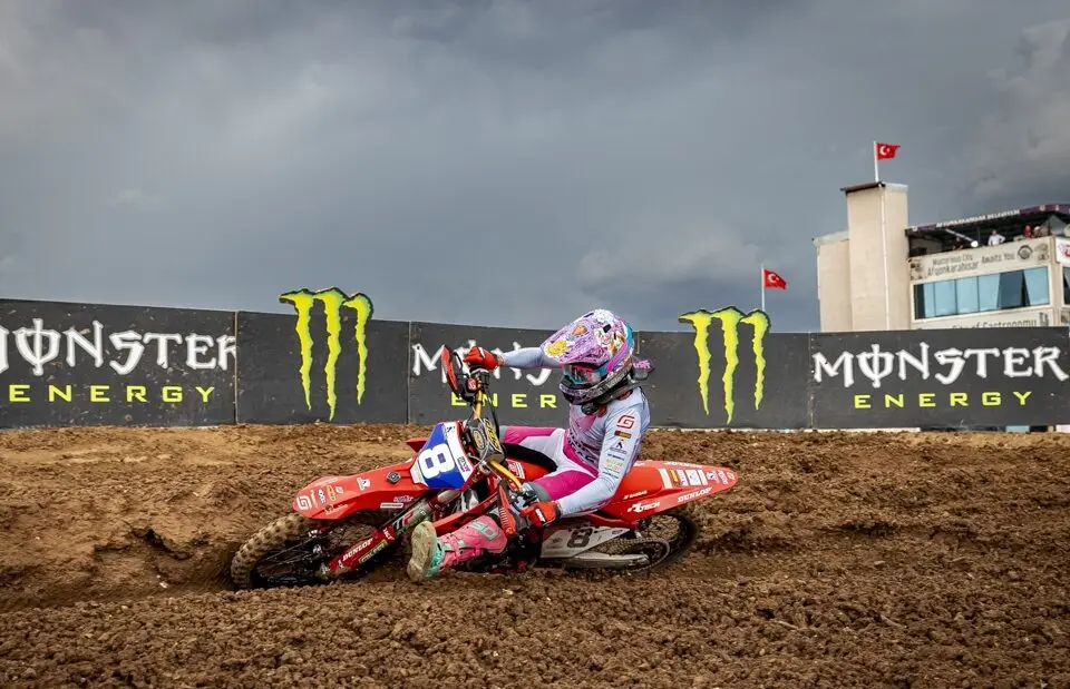 WMX | GP Turchia 2025: vittoria con penalità per Kiara Fontanesi, van Drunen conserva la tabella rossa