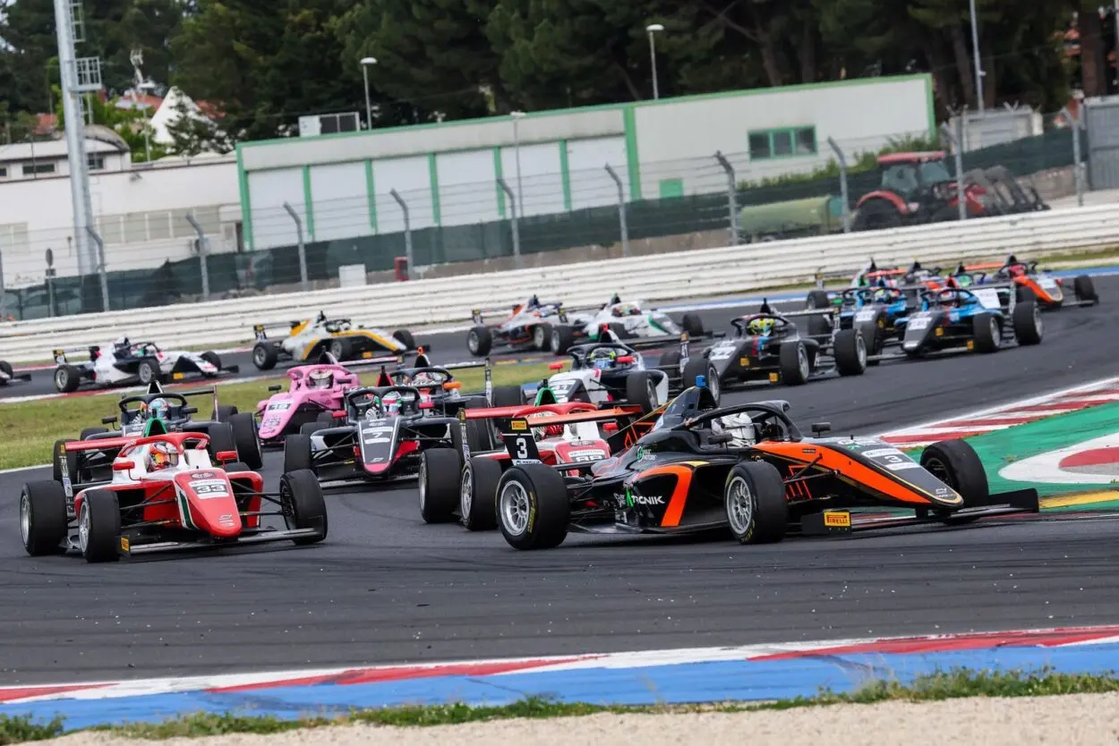 F4 Italia | Gran finale a Misano per il 2025, con 5 gare in programma