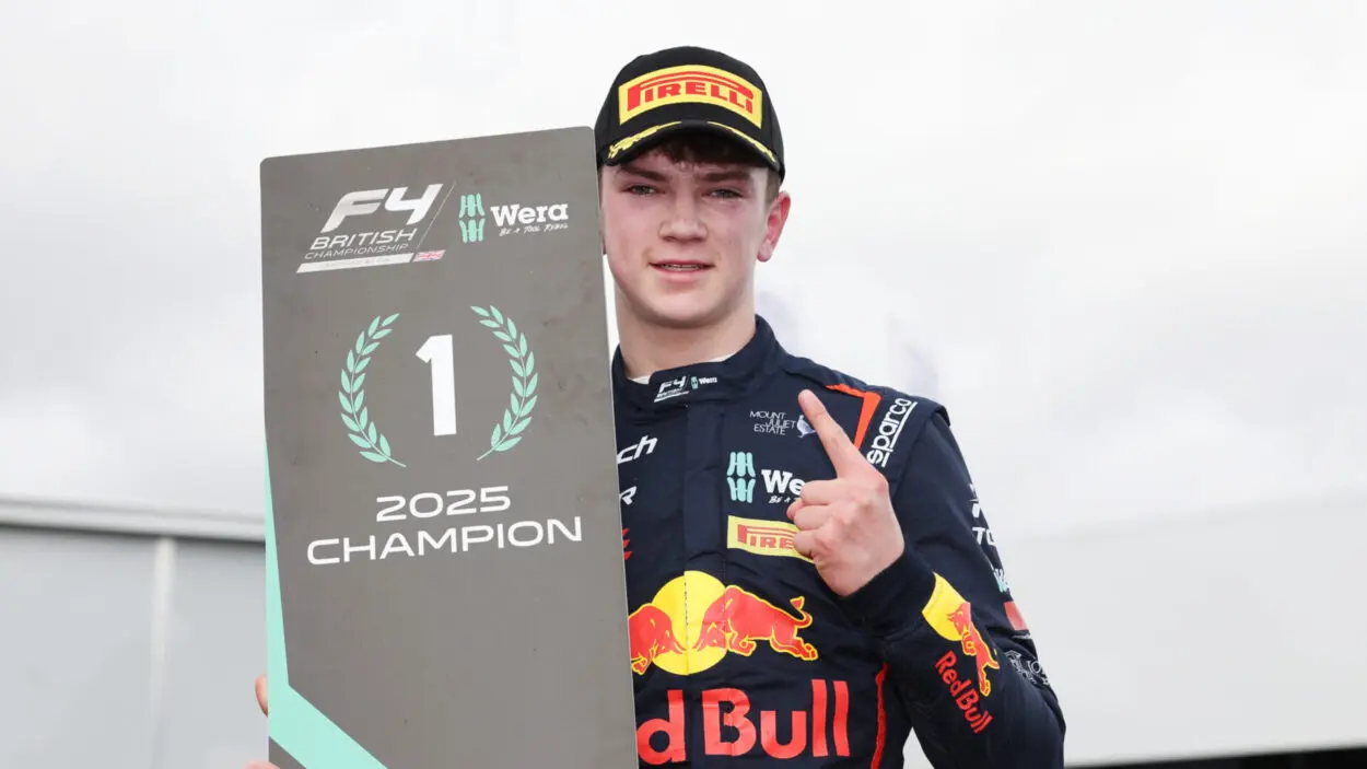 F3 | Fionn McLaughlin completa la line up di Hitech TGR per il 2026
