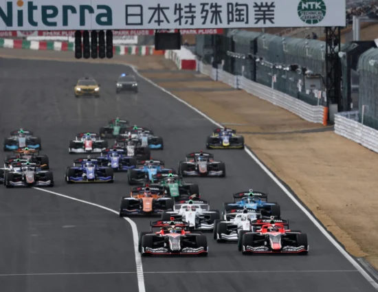 Super Formula | Triple-header a Suzuka, il Round 10 del 2025, cancellato per nebbia, verrà recuperato!