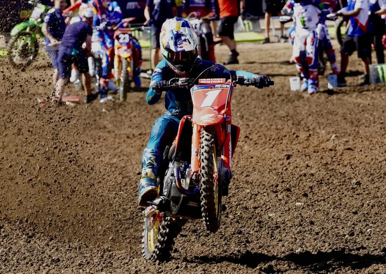 MXGP | Motocross delle Nazioni 2025, prove libere: i Lawrence dettano subito legge, Cooper primeggia in MX2