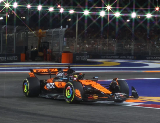 F1 | GP Singapore 2025, FP2: Piastri precede Hadjar e Verstappen. Due bandiere rosse e incidente Norris-Leclerc in pitlane