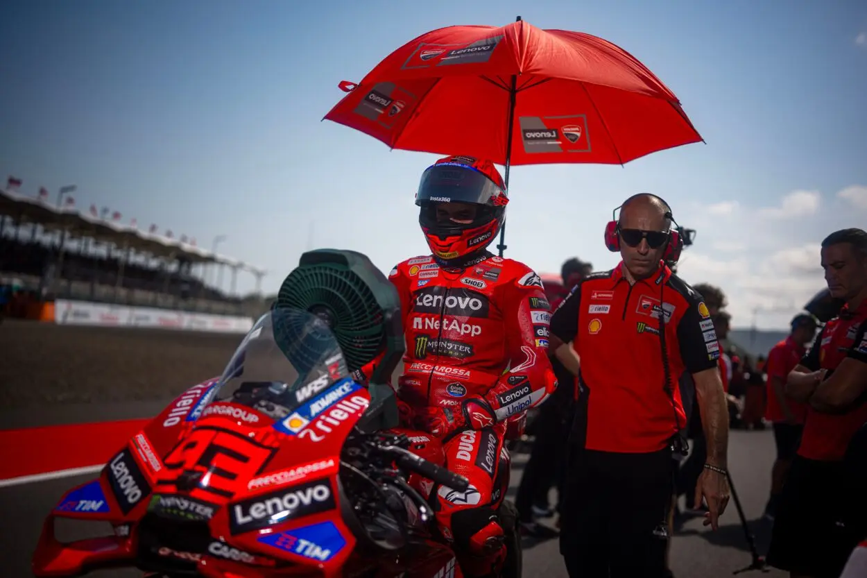 MotoGP | Stagione 2025 finita per Marc Márquez: salterà gli ultimi due Gran Premi e i test di Valencia