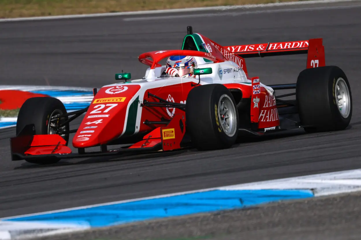 Formula Regional Europe | Hockenheim 2025, Gara 1: Freddie Slater vince su Bohra e De Palo e allunga in campionato