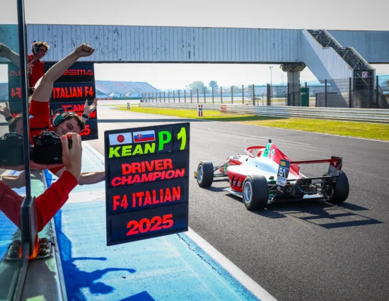 F4 Italia | Misano #2 2025: Kean Nakamura-Berta supera Gomez all’ultimo giro e vince la Imola Race