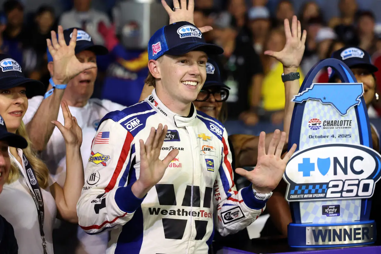 NASCAR | Xfinity Series, Charlotte Roval 2025: Connor Zilisch va in doppia cifra di vittorie sulla pista di casa