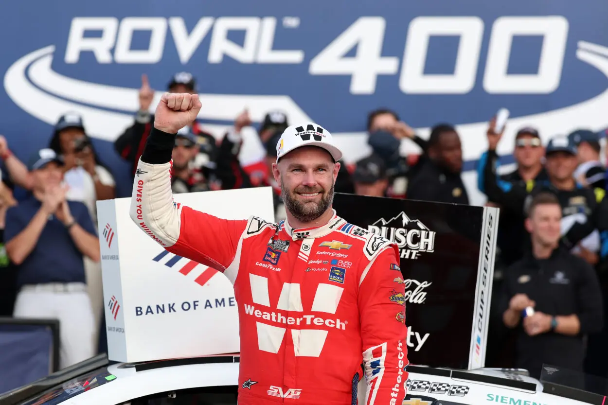NASCAR | Cup Series, Charlotte Roval 2025: van Gisbergen cala il pokerissimo. Logano avanza grazie a Chastain (ed Hamlin)