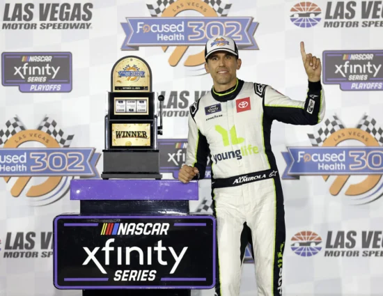 NASCAR | Xfinity Series, Las Vegas #2 2025: Almirola batte Zilisch dopo un duello memorabile!