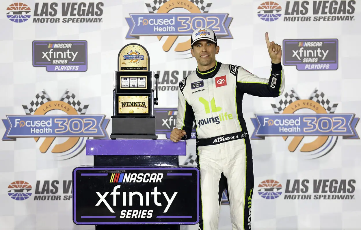 NASCAR | Xfinity Series, Las Vegas #2 2025: Almirola batte Zilisch dopo un duello memorabile!