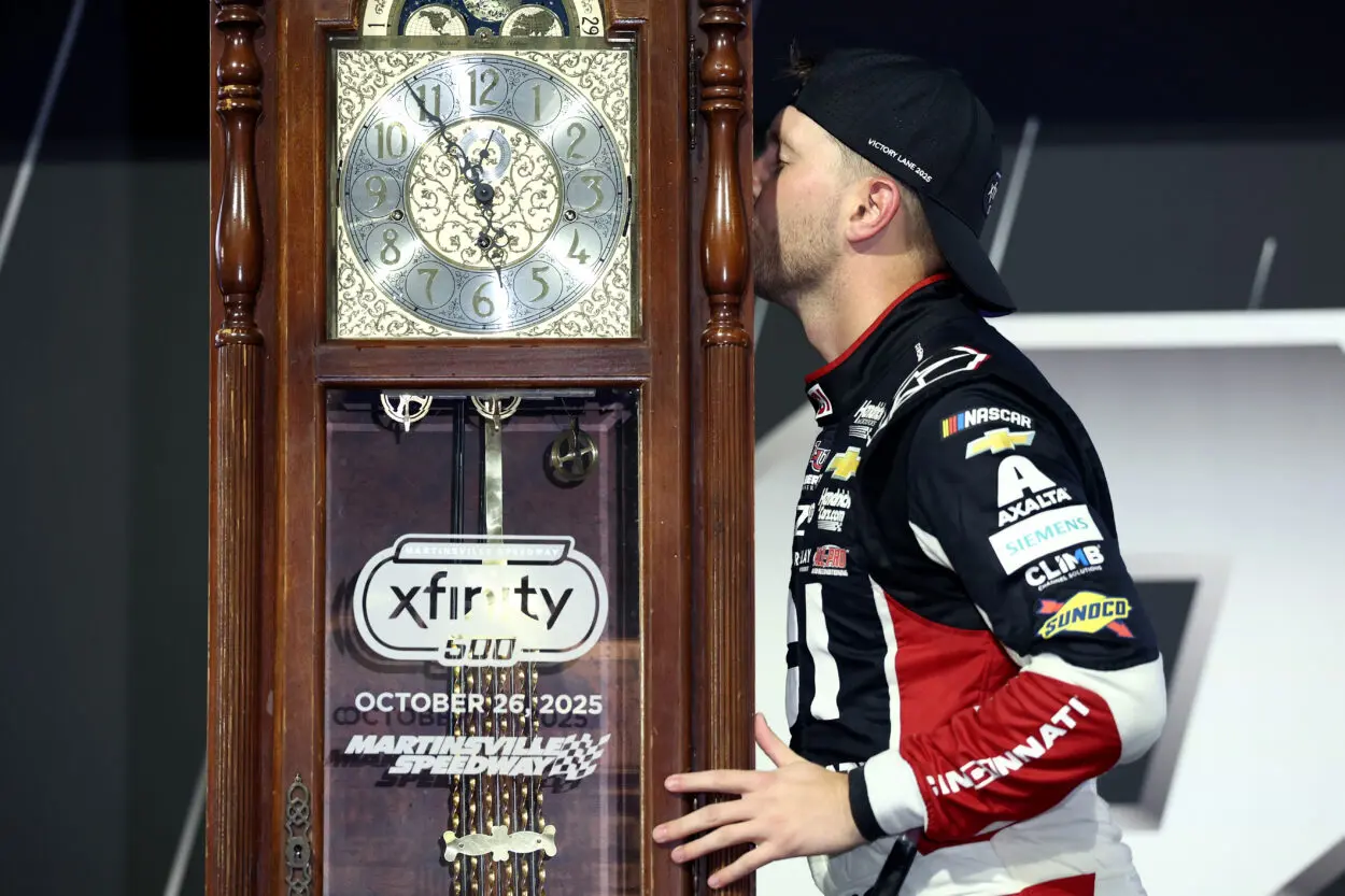 NASCAR | Cup Series, Martinsville #2 2025: Byron vince il duello con Blaney e si qualifica per Phoenix insieme a Larson!