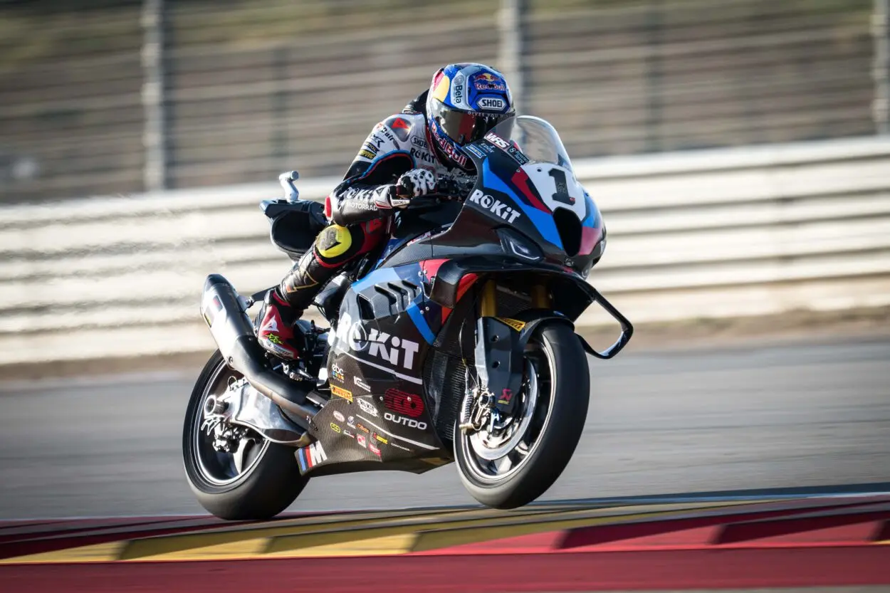 SBK | Round Estoril 2025, SP Race: Razgatlıoğlu regola nuovamente Bulega