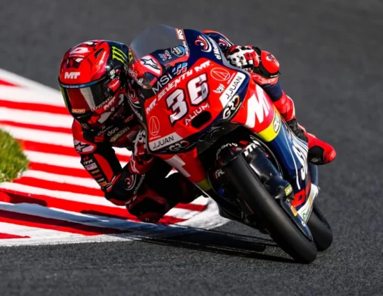 Moto3 | GP Indonesia 2025, Practice: Piqueras vola davanti a Quiles e Rueda, 7° Bertelle