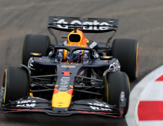 F1 | GP Singapore 2025, FP3: Verstappen comanda su Piastri e Russell. Altro botto Lawson, Hamilton investigato