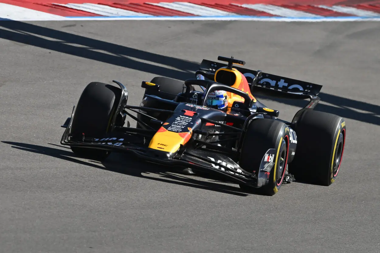 F1 | GP Stati Uniti 2025, gara: Austin è di Verstappen su Norris e un grande Leclerc. Hamilton 4°, Piastri 5°. Max da -104 a -40