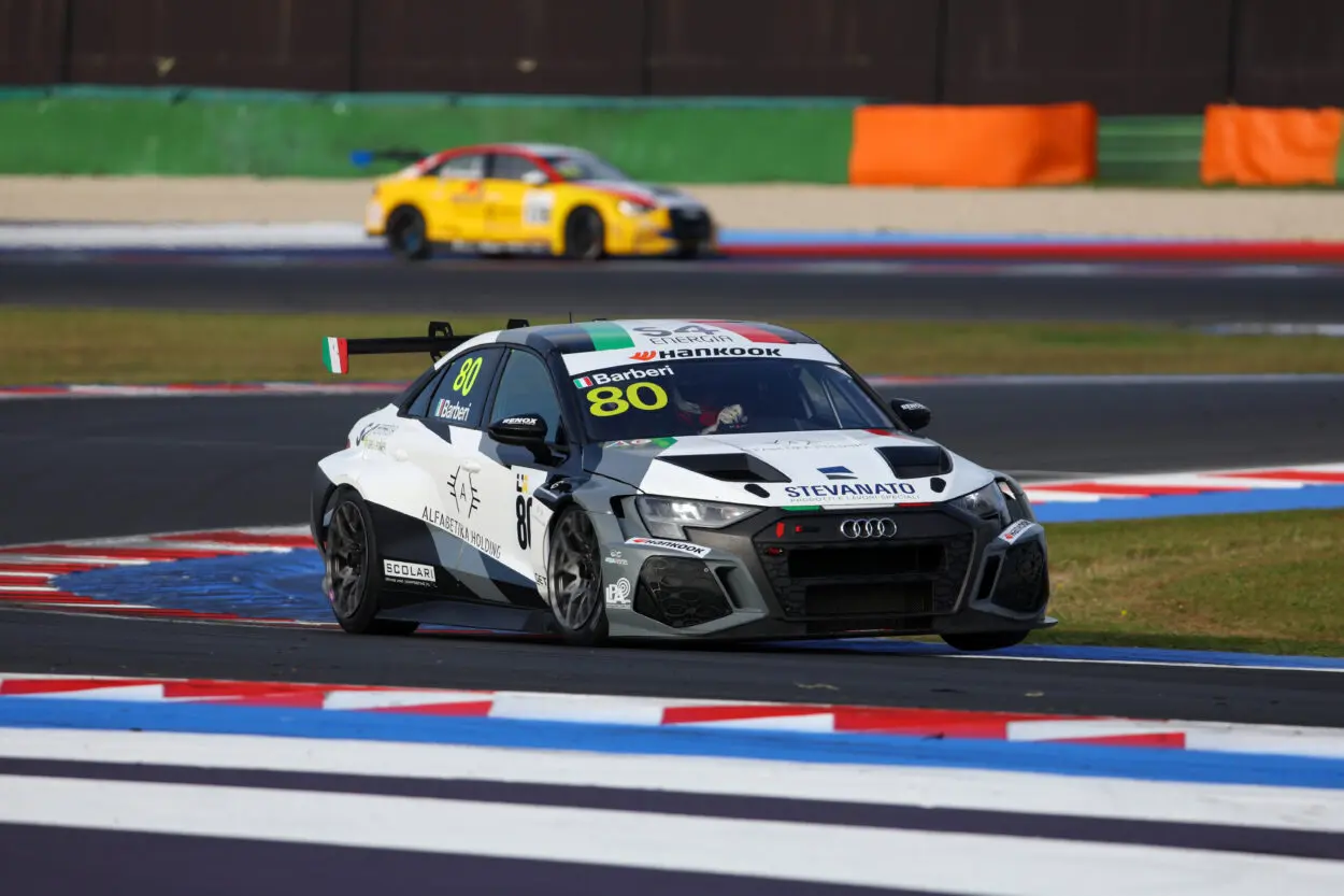 TCR Italy | Misano #2 2025, Barberi: “Ho preso la mia rivincita dopo la sfortuna qui a maggio. A mio agio con la macchina, sono rimasto sempre concentrato”