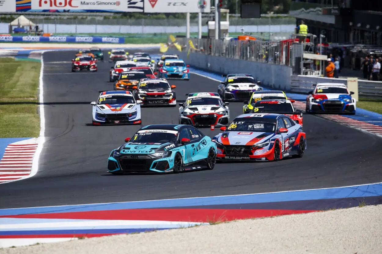 TCR Italy | Anteprima Misano #2 2025: Baldan vs Taylor per il secondo titolo. Brigliadori a un passo dal successo nel DSG