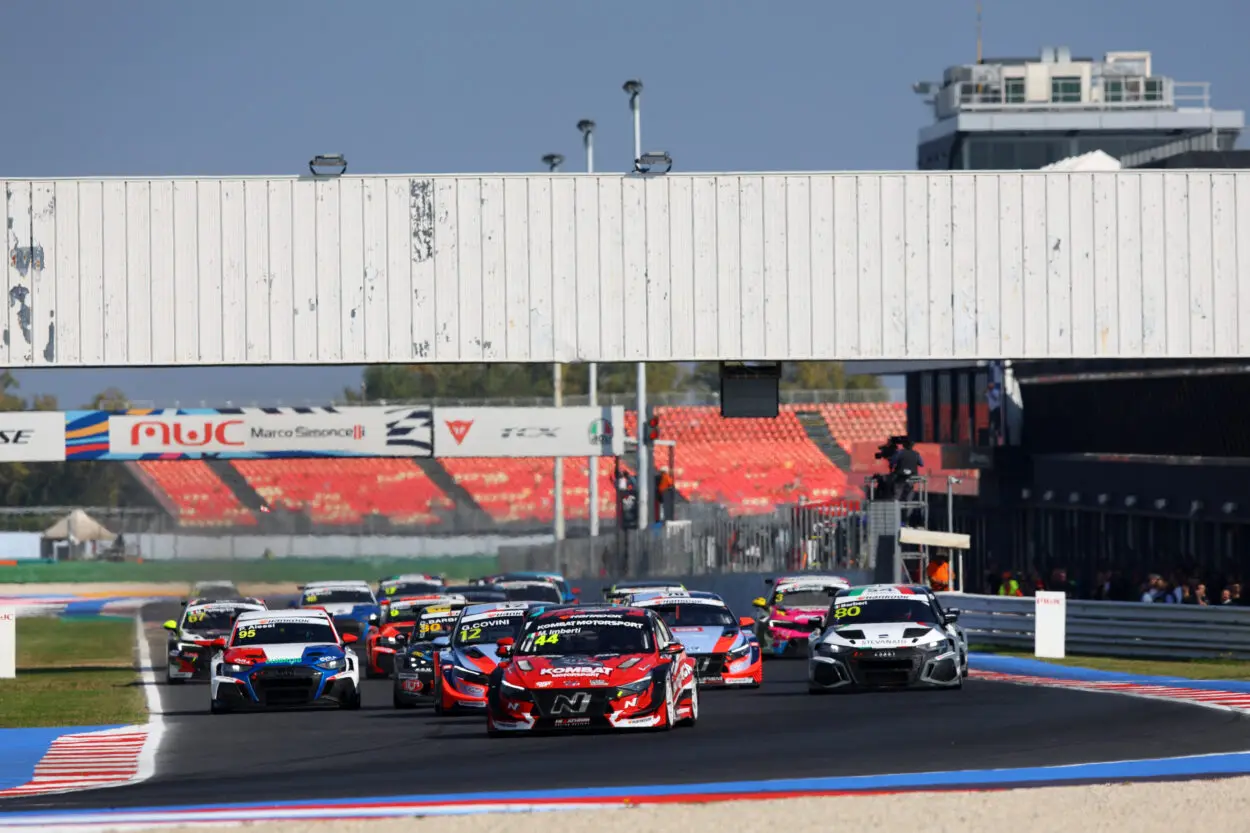 TCR | Resoconti e risultati del weekend del 8-12 ottobre 2025