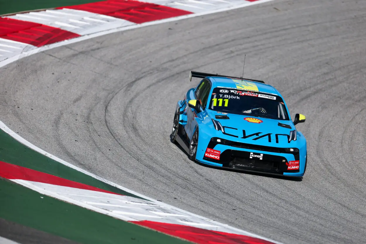 TCR World Tour | Inje 2025, Prove Libere 1-2: Junui Park e Thed Björk si dividono la vetta del venerdì