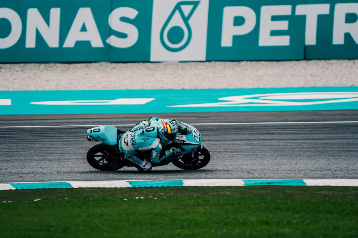 Moto3 | GP Malesia 2025, qualifiche: pole position per David Almansa, doppietta Honda con Furusato 2°. Gran sorpresa Uriarte