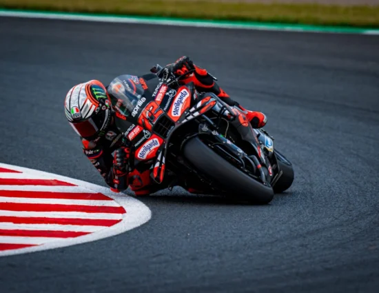 MotoGP | GP Indonesia 2025: Marco Bezzecchi domina le qualifiche di Mandalika