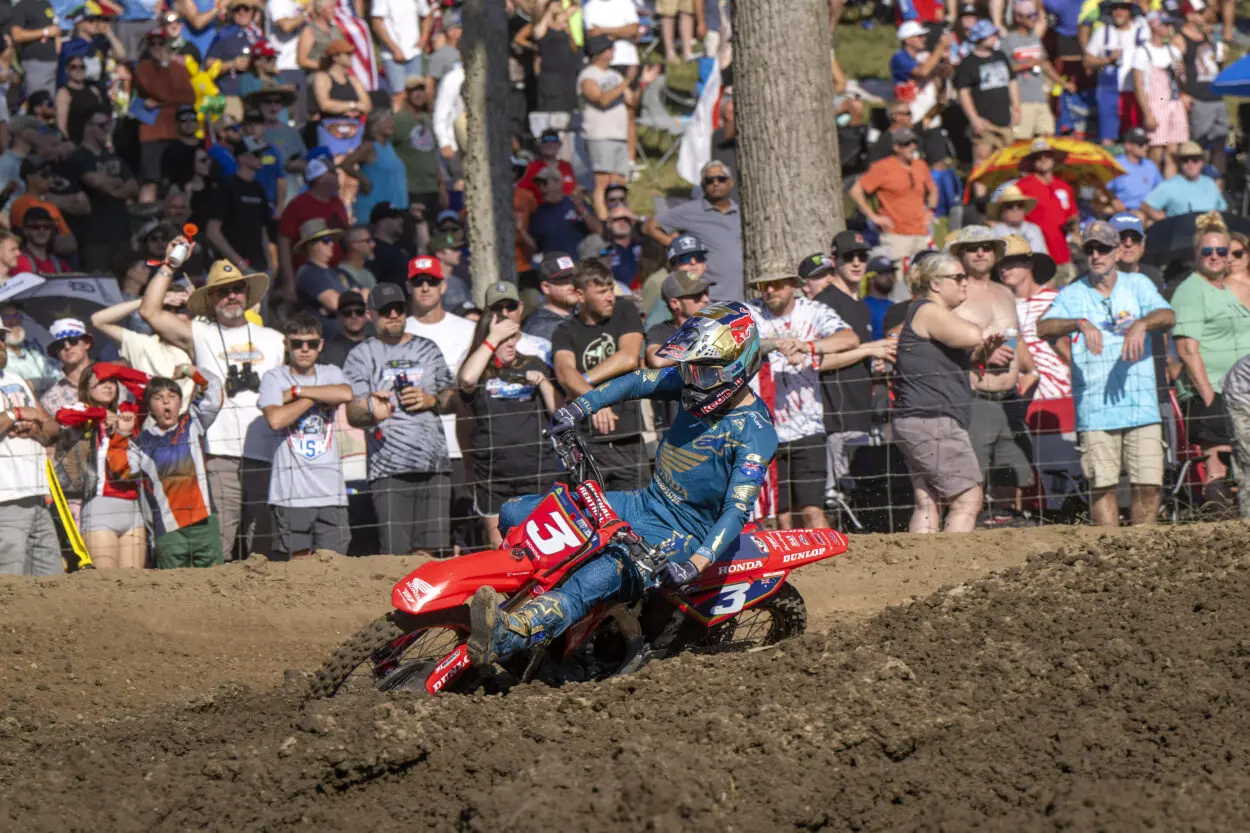 MXGP | Motocross delle Nazioni 2025: show di Hunter Lawrence in gara-2, Hampshire cestina la leadership statunitense