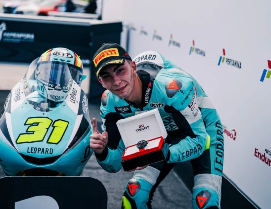 Moto3 | Mercato piloti 2026: Adrián Fernández rinnova con Honda Leopard