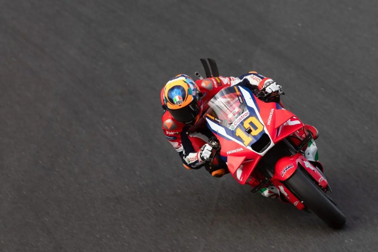 MotoGP | GP Indonesia 2025: primo posto per Luca Marini nella FP1 di Mandalika