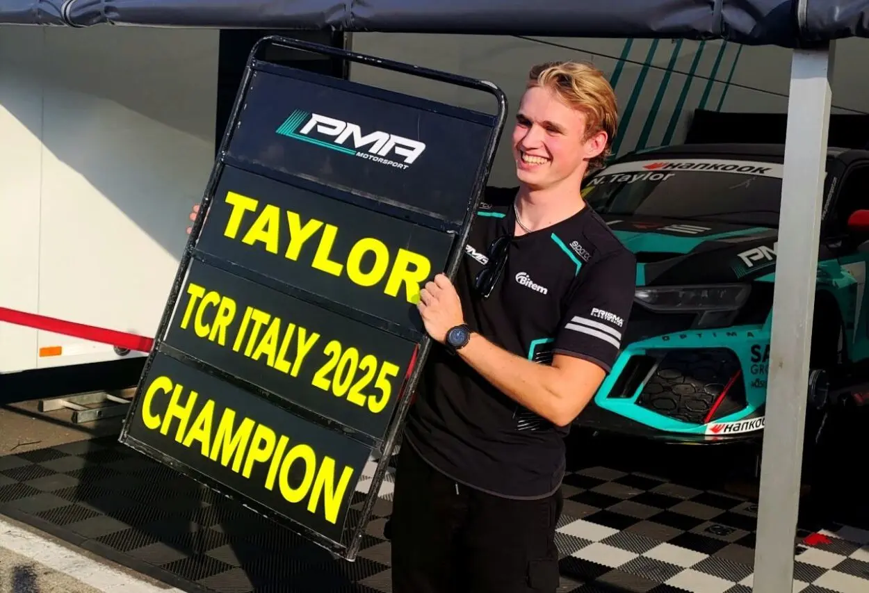 TCR Italy | Misano #2 2025: Nicolas Taylor è bicampione italiano: “Sono super felice, quest’anno la sfida è stata più dura. Il team ha fatto un lavoro incredibile”