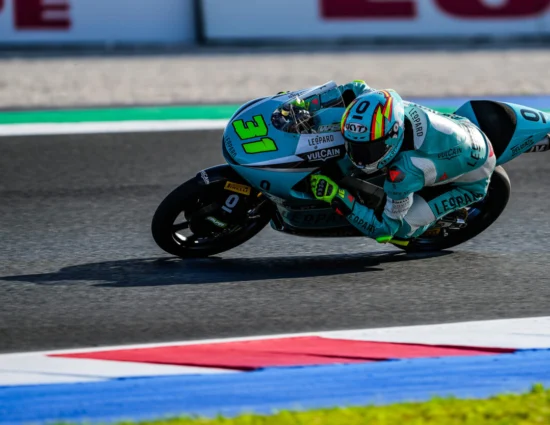 Moto3 | GP Indonesia 2025, Qualifiche: Adrián Fernández centra la pole a Mandalika, 9° Rueda