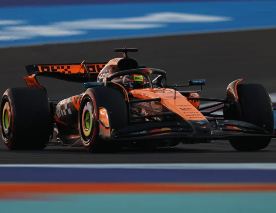 F1 | GP Qatar 2025, Sprint: Piastri vince su Russell e Norris. Verstappen 4°, Antonelli 6°. Ferrari invisibili: Leclerc 13°, Hamilton 17°