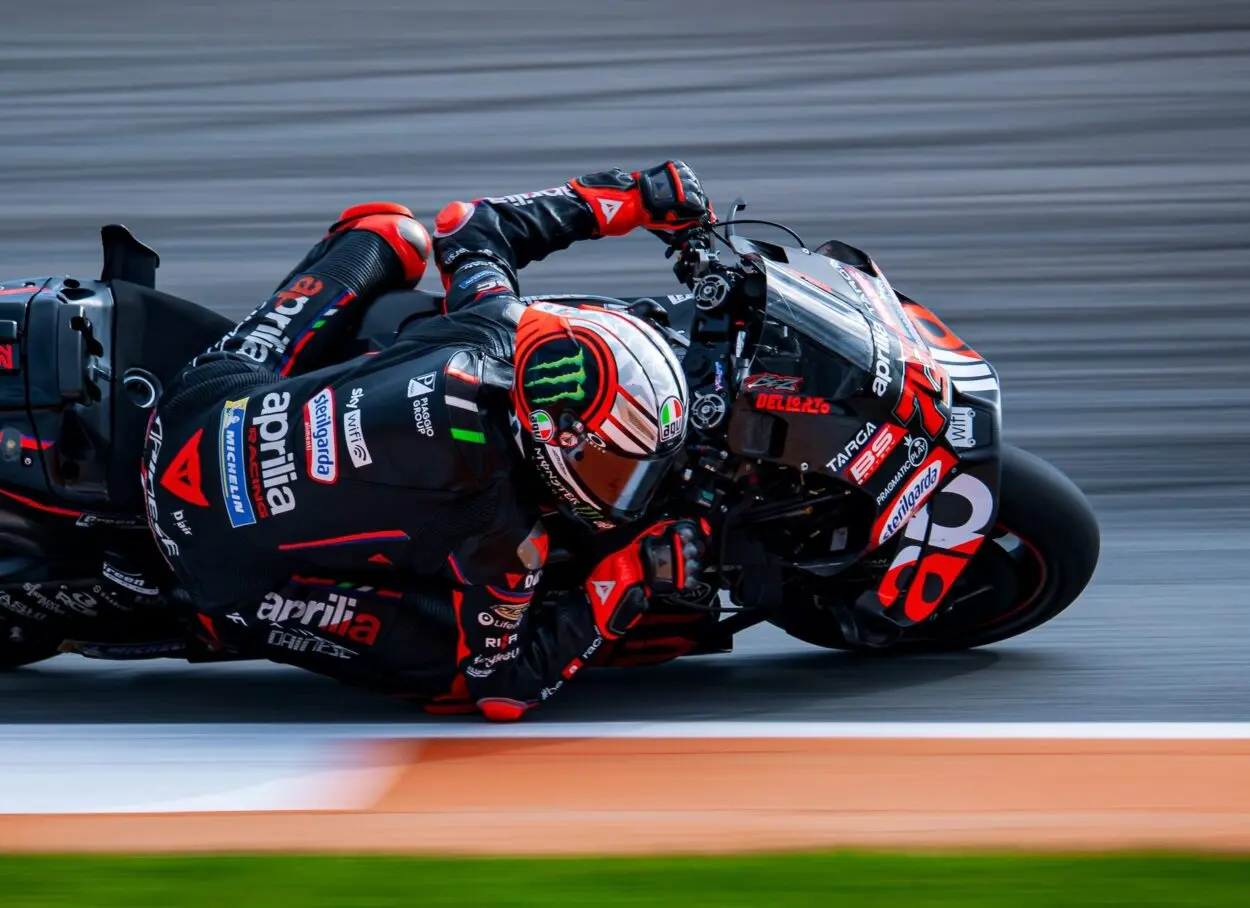 MotoGP | GP Comunità Valenciana 2025, la cronaca della gara di Valencia vinta da Marco Bezzecchi