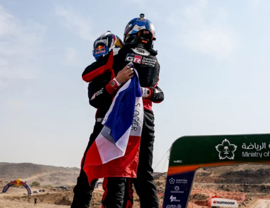 WRC | Rally d’Arabia Saudita 2025, Trionfo perentorio di Thierry Neuville, ma il re è ancora Sébastien Ogier: nono titolo mondiale e leggenda infinita