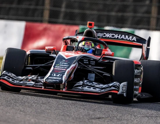 Super Formula | Suzuka #2 2025: Ayumu Iwasa vince il Round 12 ed è il nuovo campione!